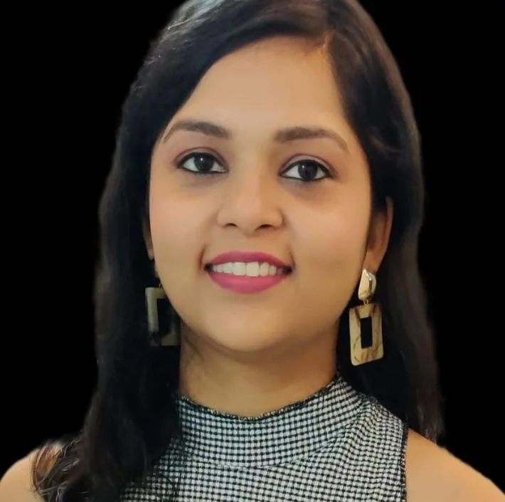 Portrait of Dr. Vandana Gupta, dentist in Mayur Vihar, East Delhi